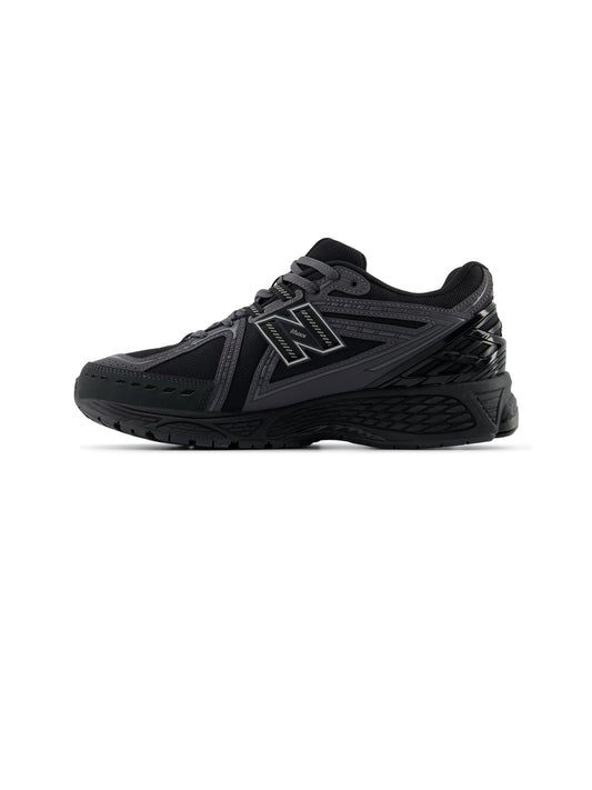 New Balance Sneakers Unisex 2000'S Running Nero